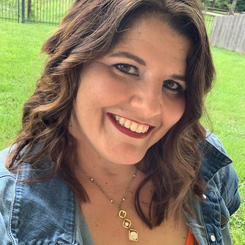 Meet your Posher, Lori